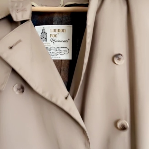 Full Length London Fog Wool lined trench size Medium - Picture 2 of 5